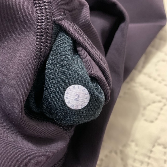 Lululemon Wunder Under Hi-Rise, Ombre Boysenberry - Picture 8 of 8